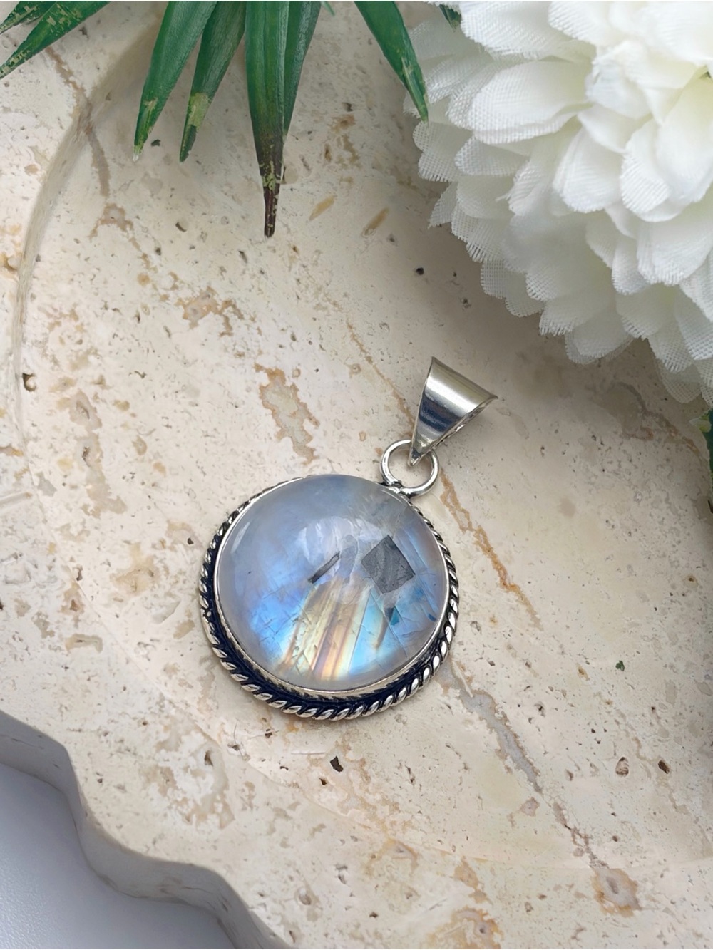 Moonstone Pendant Boho Southwest Vintage Style Sterling Silver 925 Overlay New